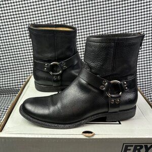 FRYE PHILLIP BLACK Leather Harness Back Zip Short Moto Biker Boots Women's 9.5